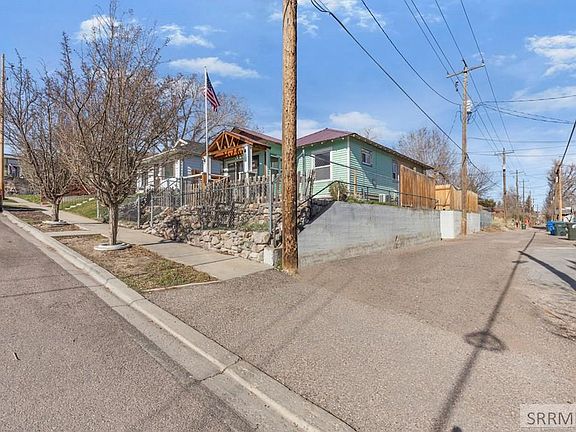 4th image of 836 W Whitman St