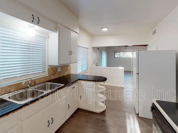 1018 West St #1018, Redding, CA 96001