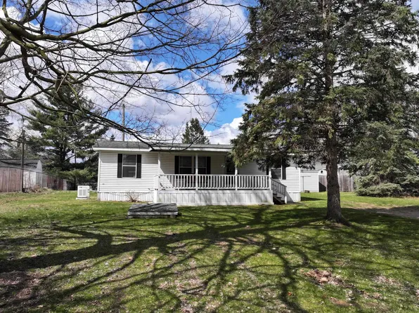 10298 Evelyn Dr, Clio, MI 48420