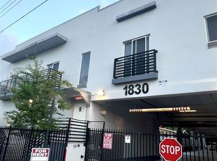 1830 NW 1st St #8, Miami, FL 33125