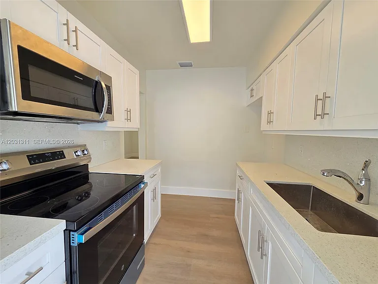 240 NW 51st Ave — Photo 9