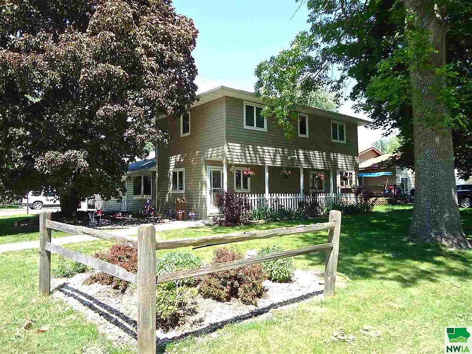 1st image of 303 Majella St
