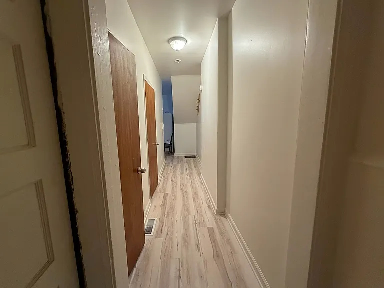 215 Buckingham Pl #1 — Photo 9