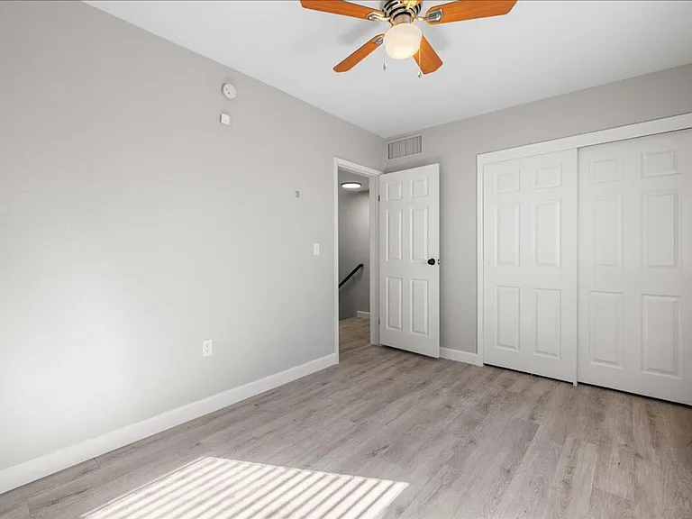 2207 N 9th Ave — Photo 17