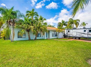 9966 SW 157th St, Miami, FL 33157