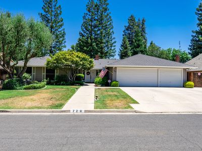 720 N Fulgham Court, Visalia, CA, 93291