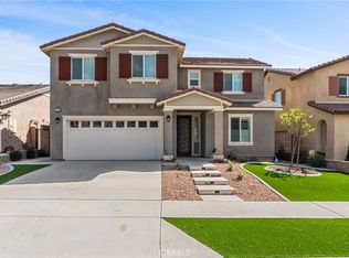 15733 Kings Peak Dr, Fontana, CA 92336