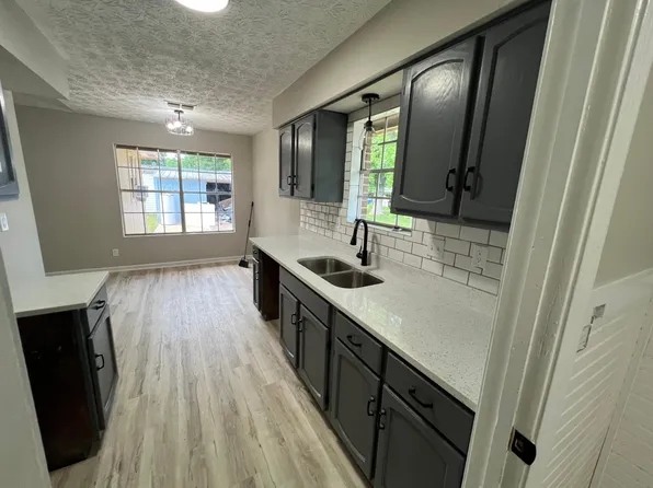 511 Ferndale Ct, Montgomery, AL 36110