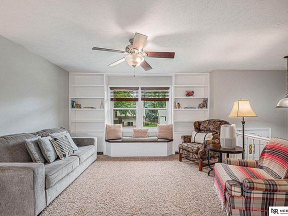 5th image of 15223 Davenport Cir