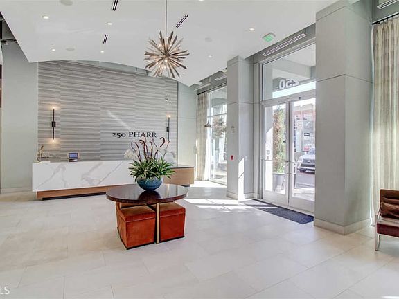 5th image of 250 Pharr Rd #1601