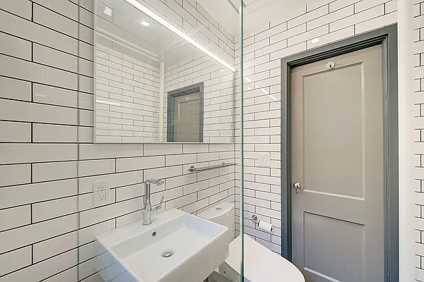 Sold by Akam Sales and Brokerage | media 35