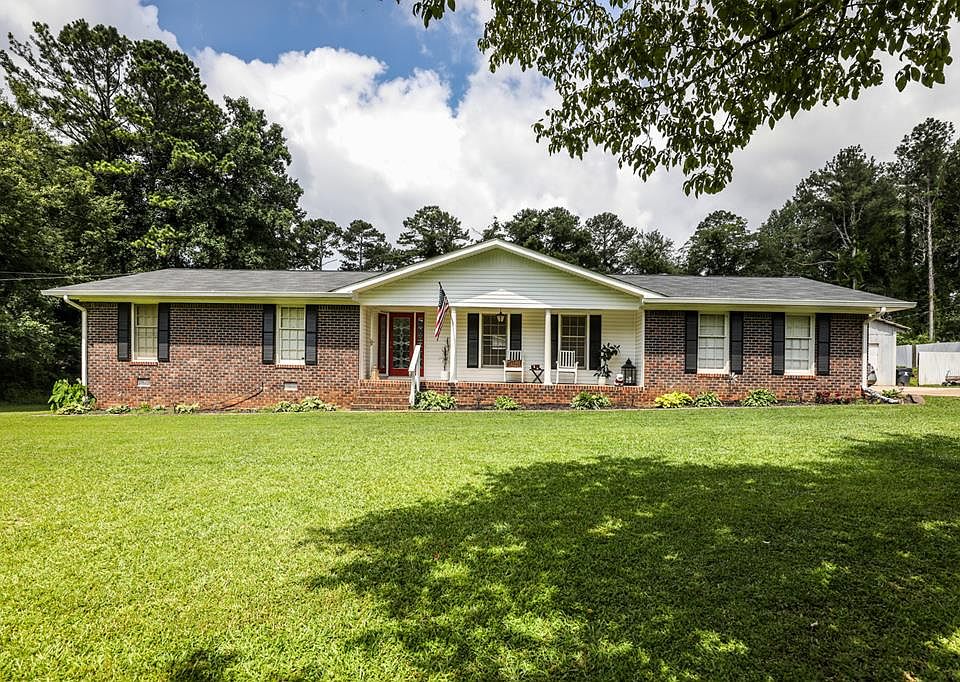 1st image of 107 Treetop Dr