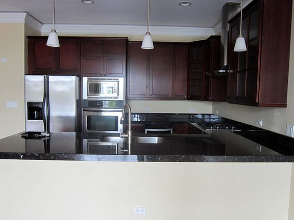5th image of 4231 N Kedzie Ave #4-F