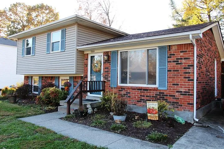 9304 Balance Ln photo 1