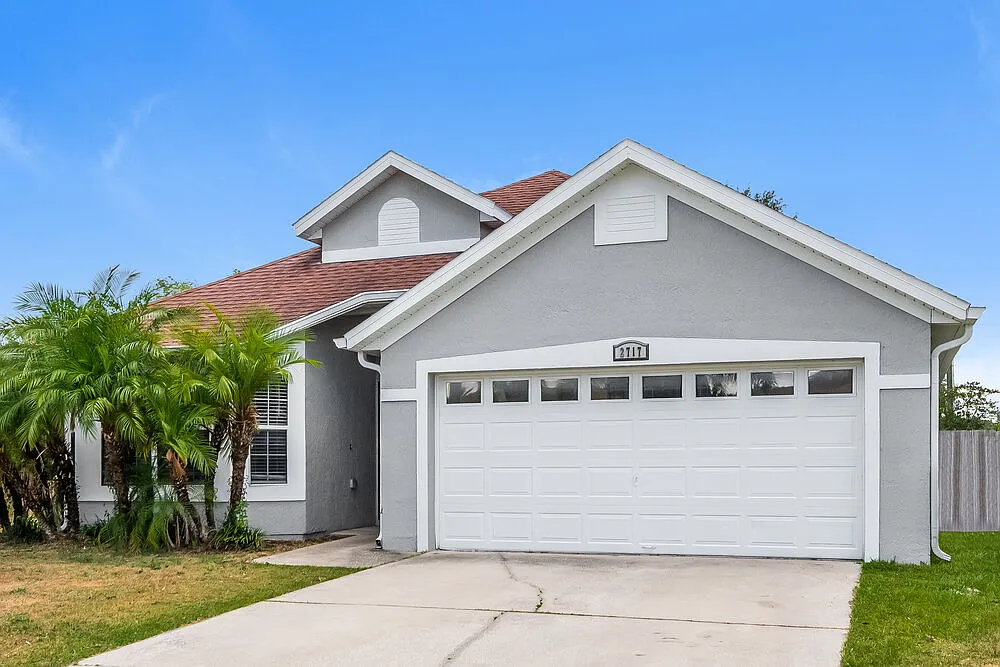 3 bed, 2.0 bath, 1551 sqft, $2,235 — Photo 3