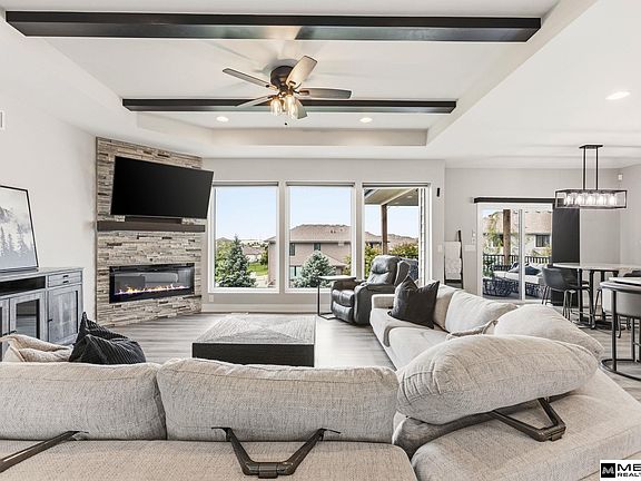 5th image of 10642 S 188th Ave