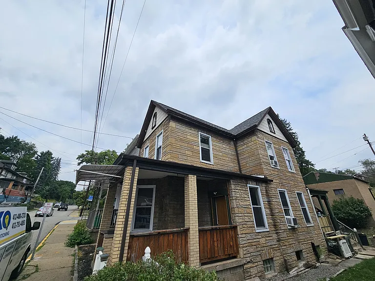 106 Grant Ave — Photo 9