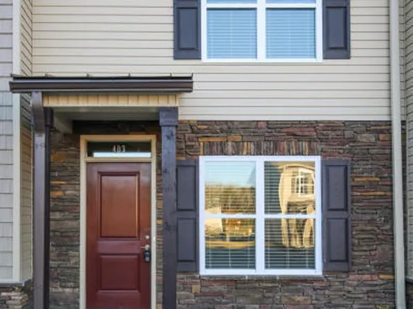 427 Sullivan Loop Rd, Midway Park, NC 28544