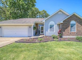 606 Celia St, Saint James, MO 65559