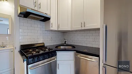 Rented by Bond New York