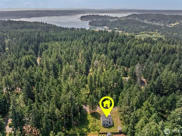 10912 118th Avenue Ct E, Anderson Island, WA 98303