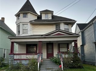 3288 Scranton Rd, Cleveland, OH 44109