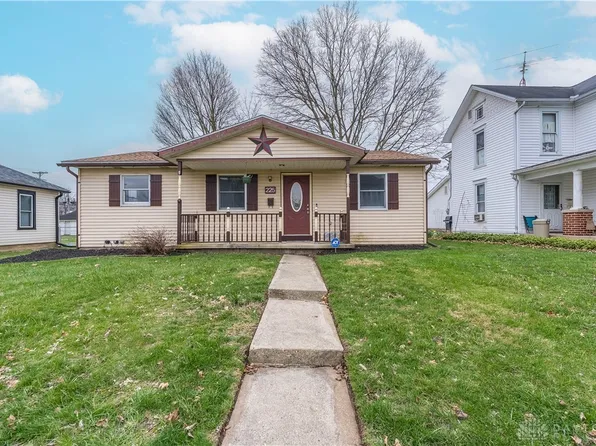 225 E Ward St, Urbana, OH 43078