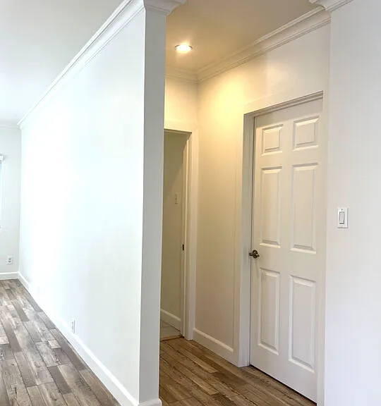 926 N Pass Ave — Photo 16