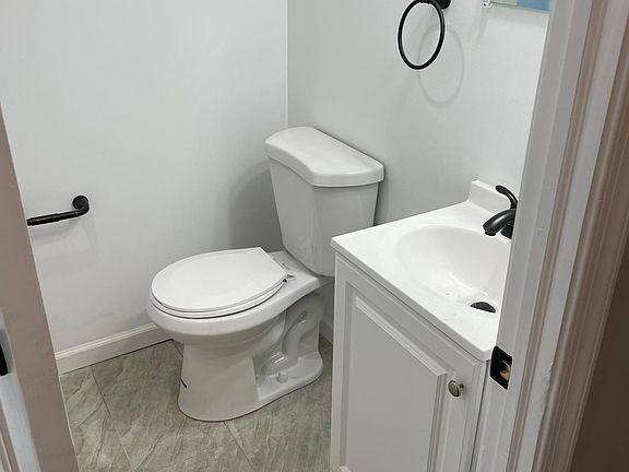 2nd image of 1801 Wylie St Floor 2