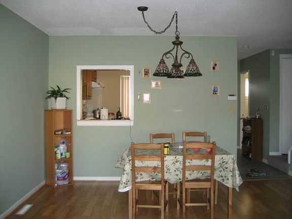 2nd image of 232 Monticello Dr