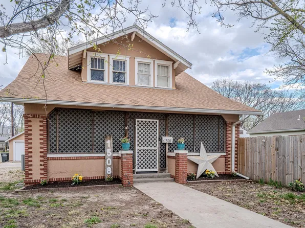 1508 6th St, Clay Center, KS 67432