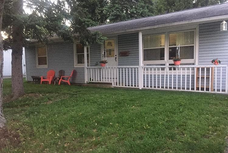 1st image of 1761 Myrtle Ave