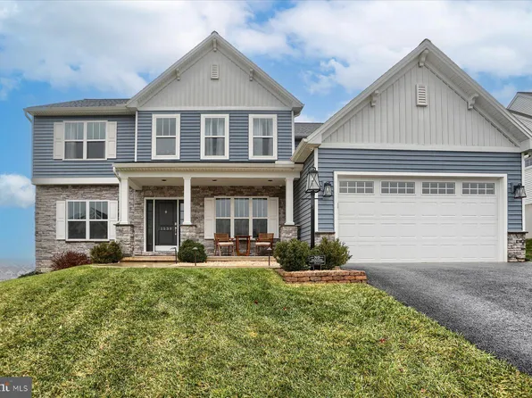 1539 Zestar Dr, Mechanicsburg, PA 17055