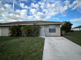 709 SE 9th St APT B, Cape Coral, FL 33990