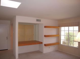 12005 N 40th Way, Phoenix, AZ 85028