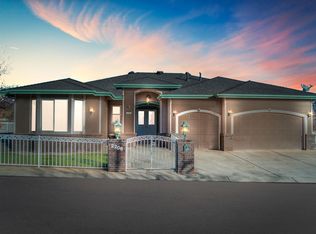 2206 Oak Ridge Dr, Carson City, NV 89703