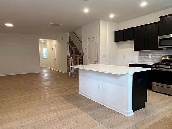 5th image of 5004 Cambrey Dr Homesite 3