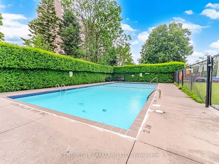 2721 Victoria Park Ave #203 — Photo 36