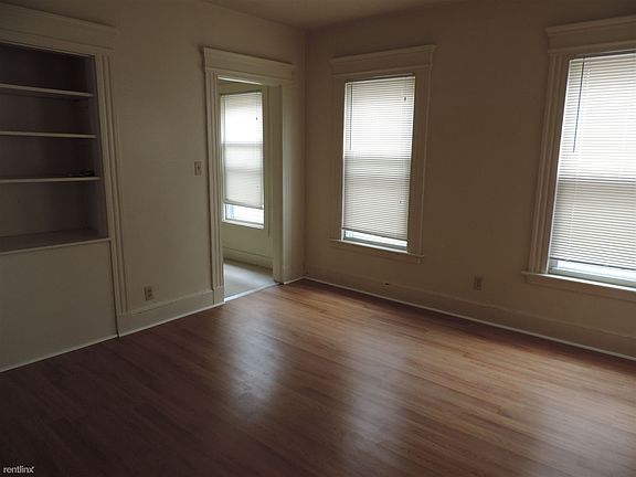 125 Greenwood 2nd Floor new flooring (1)