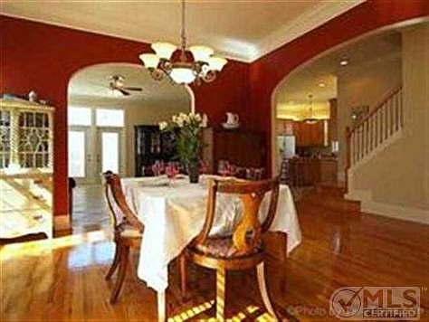4th image of 3153 Baringer Hill Dr #1