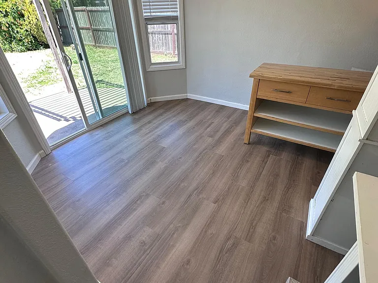 5047 Oakbrook Cir — Photo 3