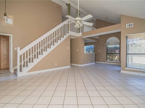 5th image of 1375 Glencliff Dr