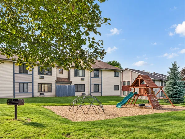 Crimson Heights Apartments, 345 Crimson Dr #Ce8866a1d, Albion, NY 14411