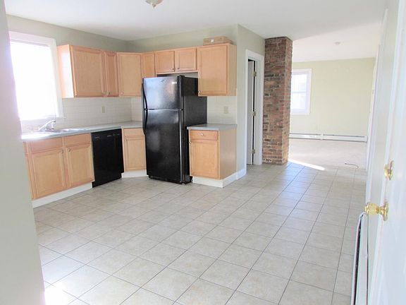 3rd image of 136 Almy Street # Fl 1ST