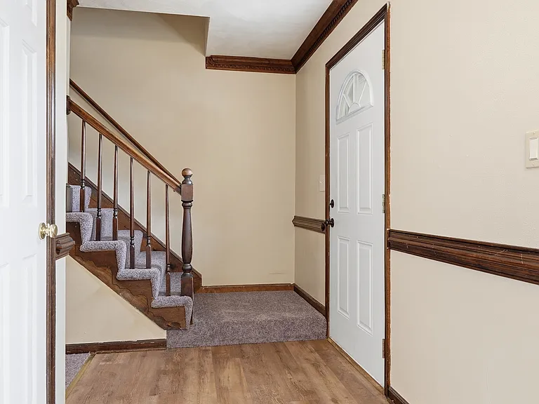 307 San Roman Dr — Photo 3