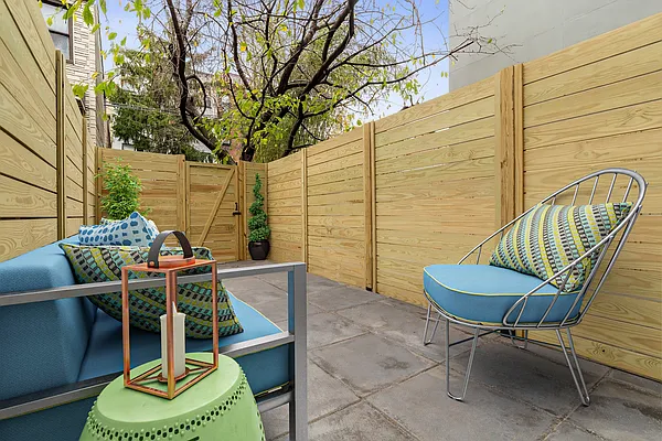 Rented by REAL New York | media 8