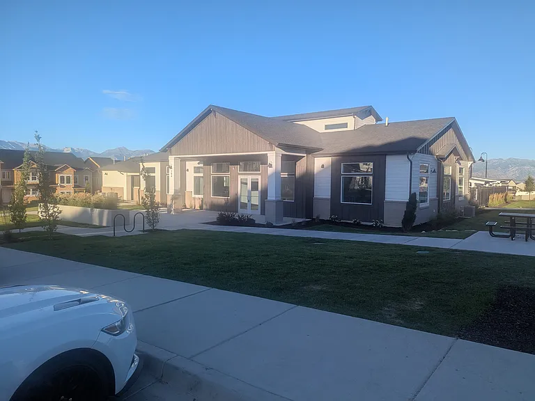 752 N Favreau Ln #V204 — Photo 23
