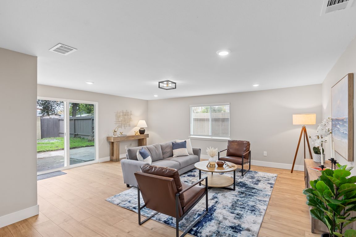 next background image