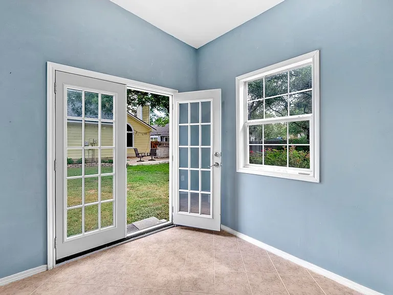 15905 De Peer Ave — Photo 31