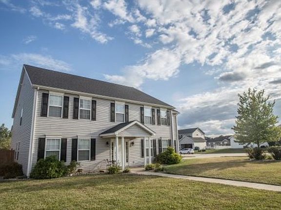 4th image of 1201 Peach Ln
